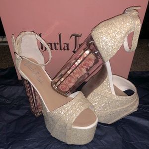 Charla Tendrick Lucille White Glitter Platform Heels New 9 Rose 🌹Dolls Kill